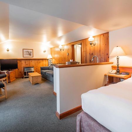 Painter'S Lodge, Trademark Collection By Wyndham Campbell River Esterno foto